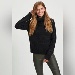 VILA Women’s Black Knitted Turtle Neck Jumper Sweater Size XS NWOT